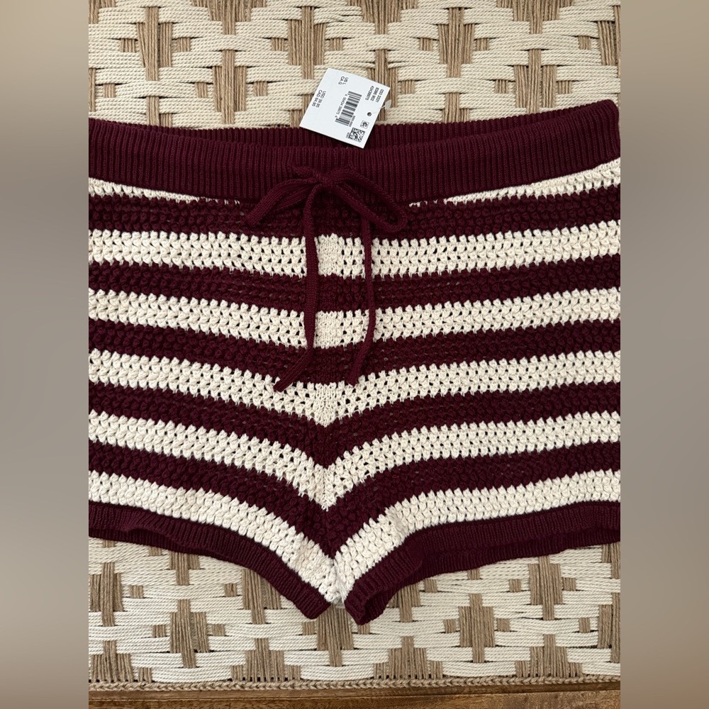 American Eagle Crochet Shorts NWT